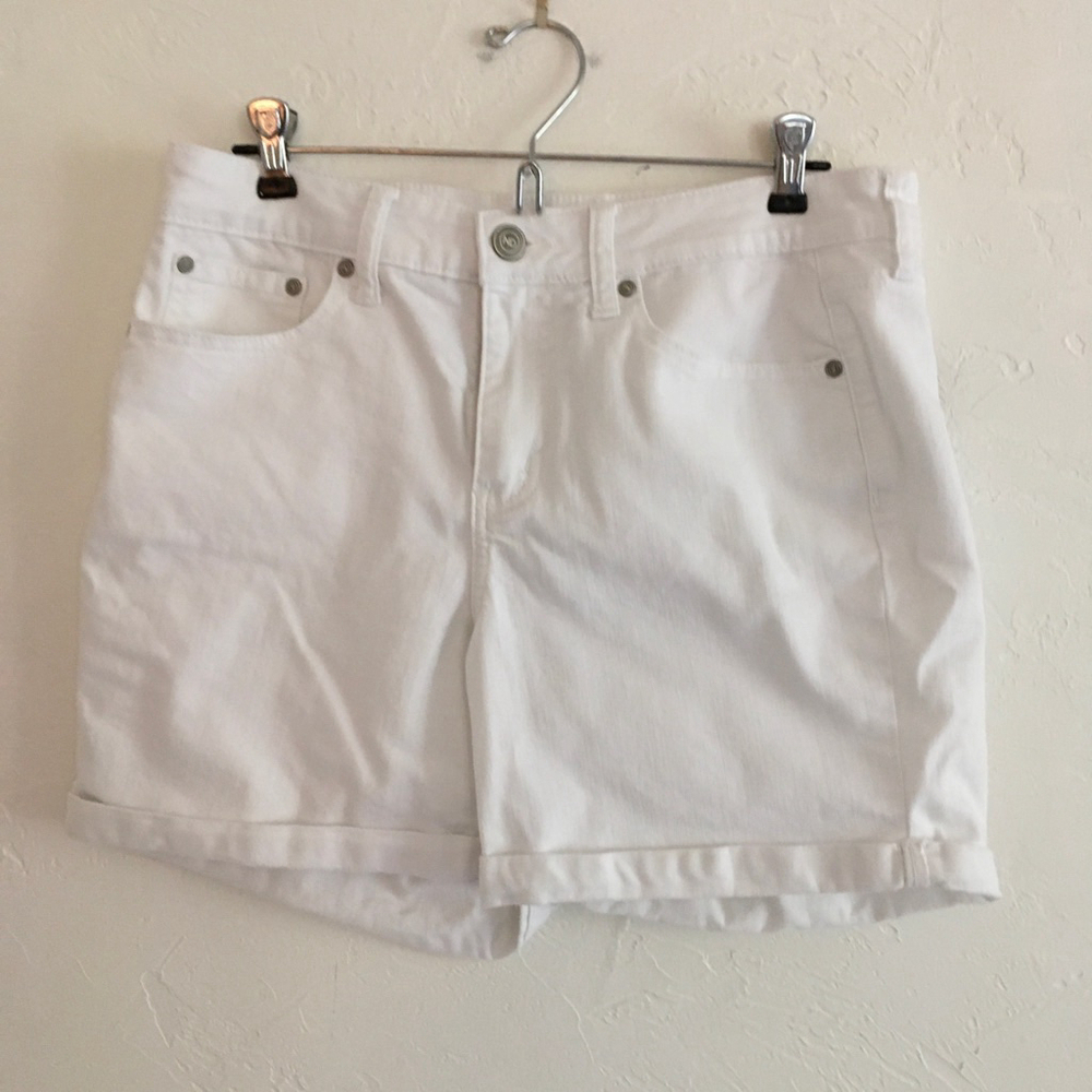 ND White Denim Shorts Embroidered Pockets Size 12 Regular